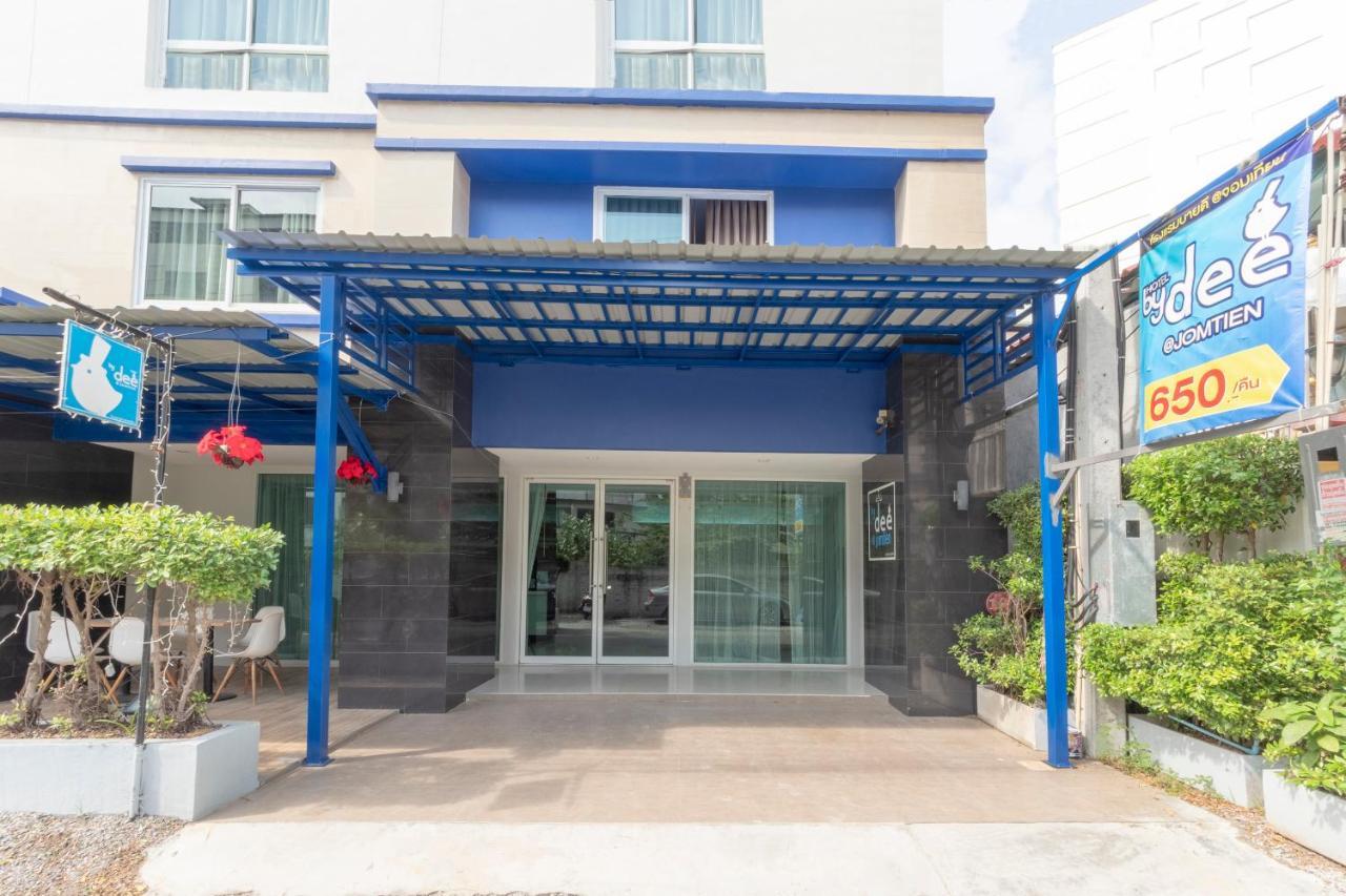 By Dee @Jomtien Hotel Pattaya Exterior photo