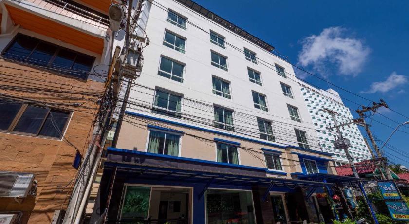 By Dee @Jomtien Hotel Pattaya Exterior photo